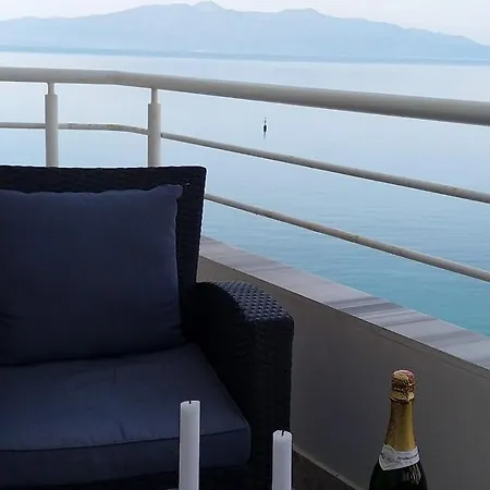 Amazing Sea Sarandë